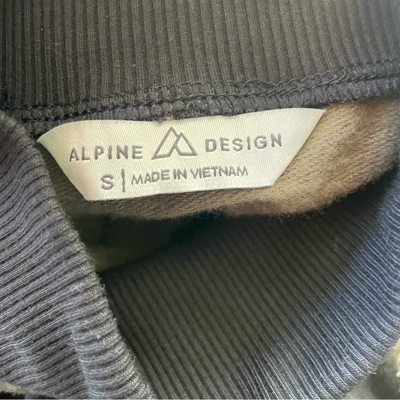 Alpine Design Camo Mockneck Sweatshirt - Picture 8 of 10